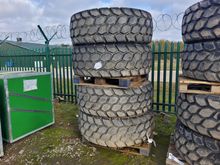Image of VJT 20.5R25 4x Used Wheel Loader Tyres