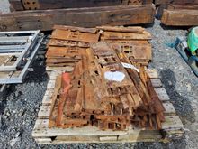 Image of 600mm Track Plates From A JS140 JCB