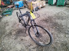 Image of 1 x Gold Series Aluminium Bicycle Frame No: 28800038 Frame Size: 19"