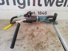 Image of Makita Brushless Cordless Earth Auger