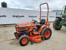 Image of Kubota B1750 HST Bi-Speed Turn Diesel 4wd Compact Tractor