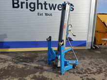 Image of Genie SLA-10 Material Lift