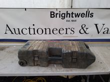 Image of Bosch GSH16 110v Breaker