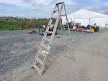 Image of Aluminium Step Ladder