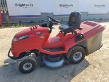 Image of Honda V-Twin 2417 Ride On Mower