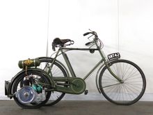 Image of 1914 Wall Auto-Wheel