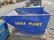 Image of Forklift Tipping Skip