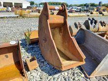 Image of 24" Digging Bucket (30T Excavator) 90mm Pins