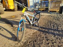 Image of Carrera Bicycle Frame No: Frame Size: 16"| Wheel Size: 27"