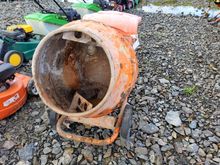 Image of Altrad Mini Mix 150 110V Cement Mixer