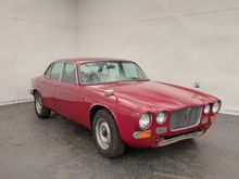 Image of 1973 Jaguar XJ12 S1