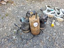 Image of 4x Submersible Pumps
