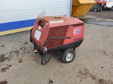 Image of Portable 64Cfm Diesel Compressor