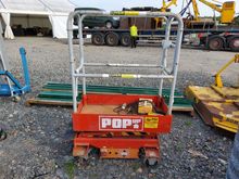 Image of Battery Powered Pop Up Lift With Charger