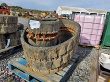 Image of Pallet of 2x Tracks