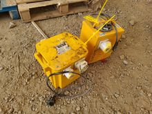 Image of 2x Transformer