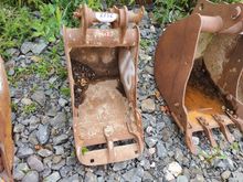 Image of 8T Takeuchi TB180 Bucket 45cm