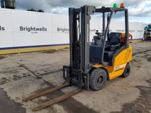 Image of Jungheinrich TFG 16 Gas Forklift