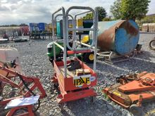 Image of Battery Powered Pop Up Lift