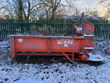Image of Square Bale Straw Spreader