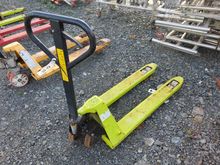 Image of 2.2T Pallet Truck