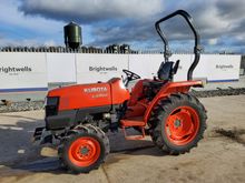 Image of Kubota L3200 4wd Compact Tractor