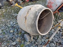 Image of Belle 130 240V Cement Mixer With Stand