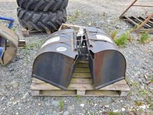 Image of Tractor Grab