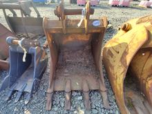 Image of 35" Digging Bucket, 65mm pins, 250mm ears & 355mm centres