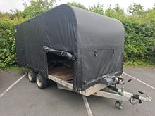 Image of 2010 PRG Beavertail covered Car Transporter