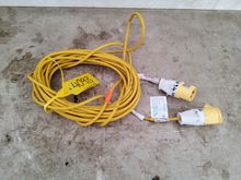Image of Dual Plug Extension Lead