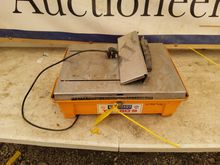 Image of Diamant Boart Table Saw with Diamond Blades