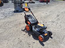 Image of 22" Petrol Power Drive Lawnmowers - Single Lever Wheel Adjustment, StEEL dECK