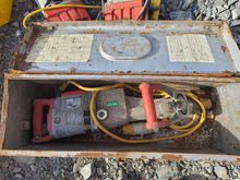 Image of Kanco 637 110v Electric Breaker