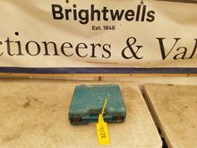 Image of Makita TW0200 Impact Wrench