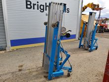 Image of Genie SLA25 Material Lift