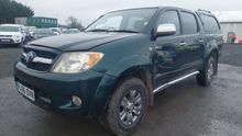 Image of TOYOTA HILUX INVINCIBLE Light 4X4 Utility