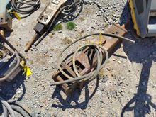 Image of Breaker - 40mm pins, 145mm centres, 200mm ears