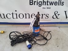 Image of 240V Submersible Water Pump