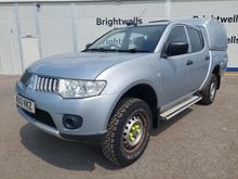 Image of MITSUBISHI L200 4LIFE LB DCB DI-D 4X Pick-up