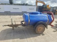 Image of Trailed Water Bowser