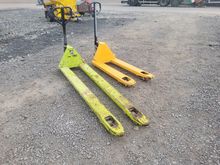 Image of 2x Hand Pallet Trucks