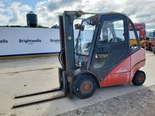 Image of Linde H30D Forklift