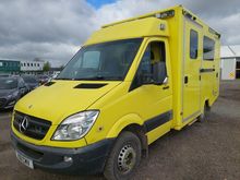 Image of MERCEDES-BENZ SPRINTER 519 CDI Ambulance