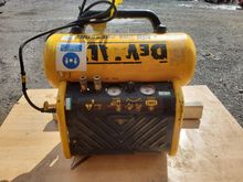 Image of DeWalt D55155 Portable Air Compressor