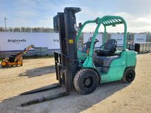 Image of Mitsubishi FG35N Gas Forklift