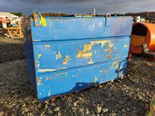 Image of 2000L Diesel Bowser