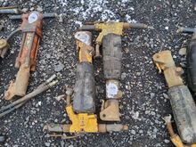 Image of 2 x Breakers