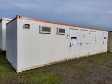 Image of 32'x10' Toilet Block