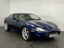 Image of 2000 Jaguar XKR (X100)